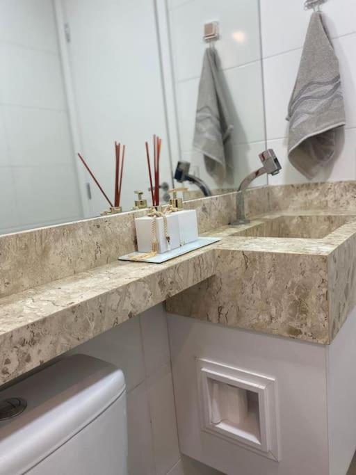 Apartamento Apto Muito Bem Localizado, Proximo Expo Transamerica, Vibra, Autodromo E Morumbi *